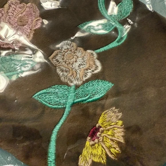 Taylor Swift Acoustic Piano Floral Embroidered Holiday Stocking (Christmas) - Picture 4 of 4